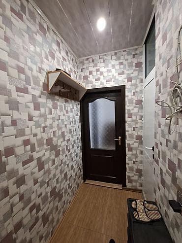 studio menziller: Əcəmi m yanı, 20 saylı poliklinikanın qarşısında 5/3 2 otaqlı hər — 3