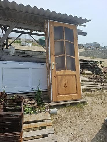 Taxta iç/qapı dəsti - Material: təbii ağac (şponlanmamış massiv