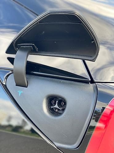 ravon 3: Tesla Model 3 – tam elektrik sedan Yürüş 39.000 km. ili- 2021 — 7