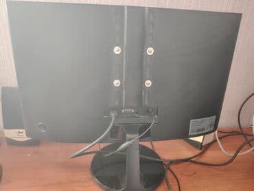 notebook çantaları: Ofis və ya ev istifadəsi üçün uyğun, qara rəngli Samsung monitor. Düz — 3