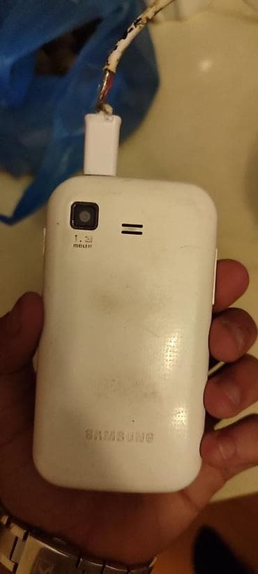 sim kart: Samsung C3222, rəng - Ağ, İki sim kartlı — 1