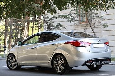 çen: Hyundai Elantra: 1.8 l | 2013 il Sedan — 5