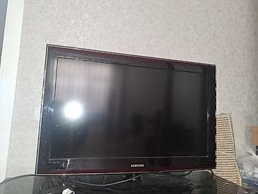 Samsung 6 seriası. Uzunluq 98sm eni 60 sm .Əla vəziyyətdədir