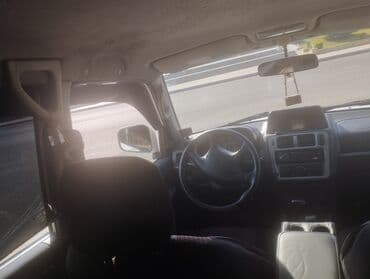 kiridit maşın: Mitsubishi Pajero: 2 l | 2000 il 223121 km — 1