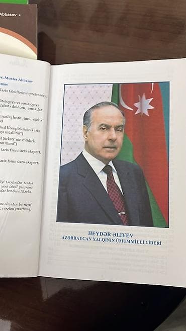 kitab derslik: “Ümumi Tarix” və “Azərbaycan Tarixi” – Kurikulumla (RM Nəşriyyatı) — 4