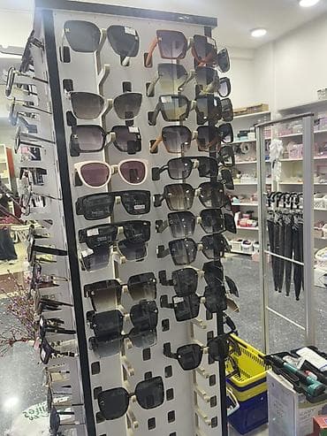 eynek vitrin: Eynək üçün — 2