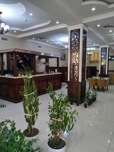 sumqayit bulvarinda restoranlar: Ziya Bünyadov Prospektinde Omid ticaret merkezinin yanında,Yegane — 2