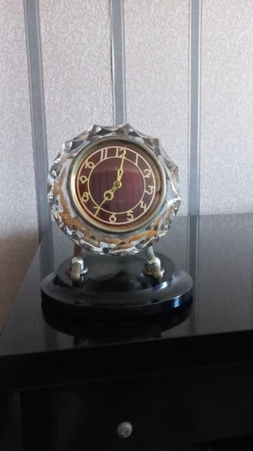 kohnə pullar: Əntiq saatlar — 1