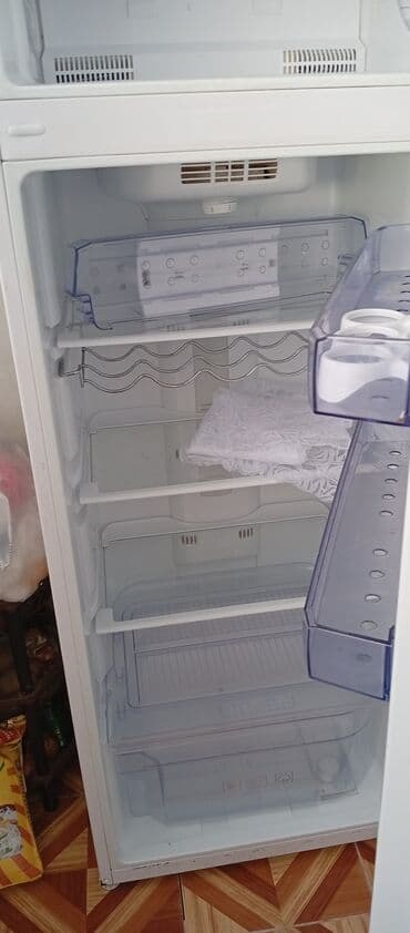 ömər atçılıq: Yeni 2 qapılı Beko Soyuducu Satılır, rəng - Ağ — 8