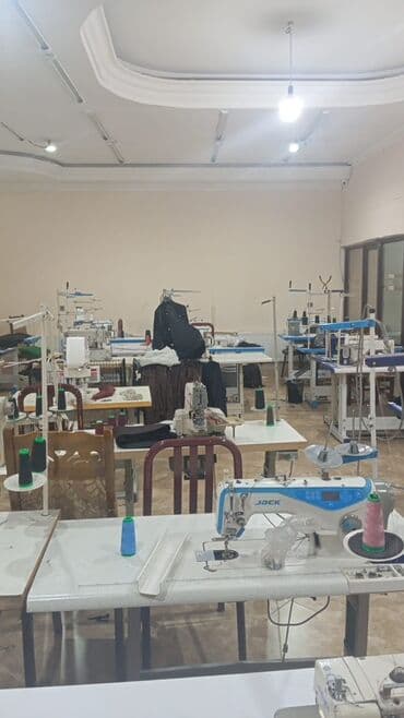 FAW: Tikiş atelyesi üçün tam təchizatlı iş sahəsi və otaqlar - Geniş və — 8