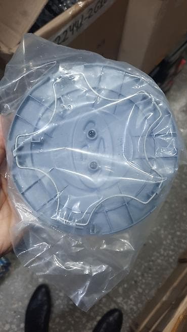 Hyundai Elantra 2011-2012 üçün diskin orta kalpaktı — 1