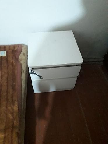 Komodlar: Ağ rəngli komod/çəkmecəlik - Model: 3 çekmecəli, kompakt ölçülü tumbə — 1