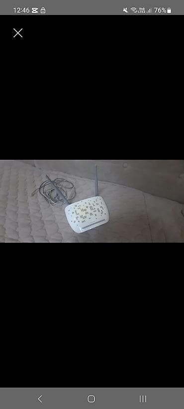oteeto tab 11: İki antenli Wi‑Fi router - Rəng: ağ üst panel, boz antenlər - Anten — 1