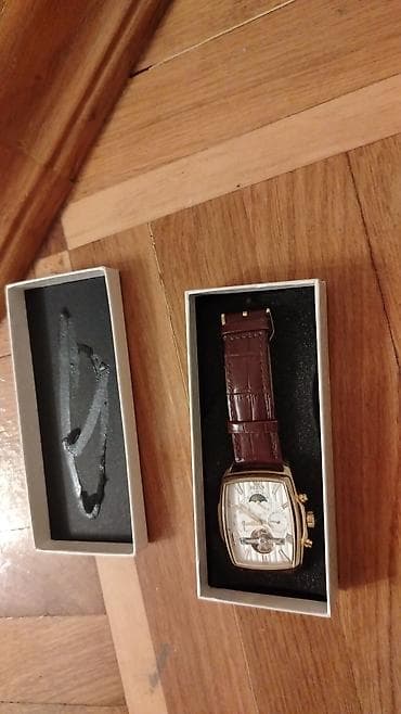 klassik saat: Kişi qol saatı – klassik dizaynlı - Korpus: düzbucaqlı formalı — 1