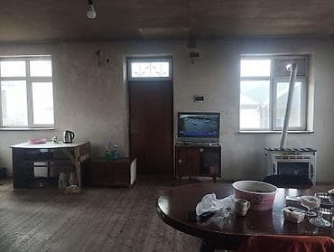 riyad kiraye evler: Geniş və işıqlı mənzil satılır/kirayə verilir. Xüsusiyyətlər: - Böyük — 2