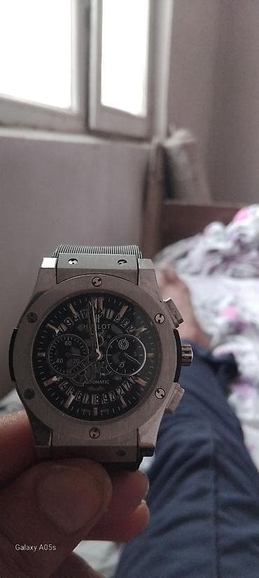 sabr saat: Hublot üslubunda avtomatik qol saatı - Korpus: böyük ölçülü, fırlanma — 1