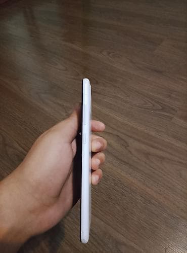 galaxy a54: Samsung Galaxy A11, 32 GB, rəng - Ağ — 3