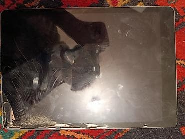 blutuz dinamik: İşlənmiş Apple iPad 9 (2021), 9,7", 64 GB, Ünvandan götürmə — 2