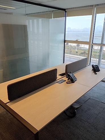 beton paneli: Ofis stol dəsti – minimalistik, modul quruluşlu ƏlA vəziyyətdədir - — 5