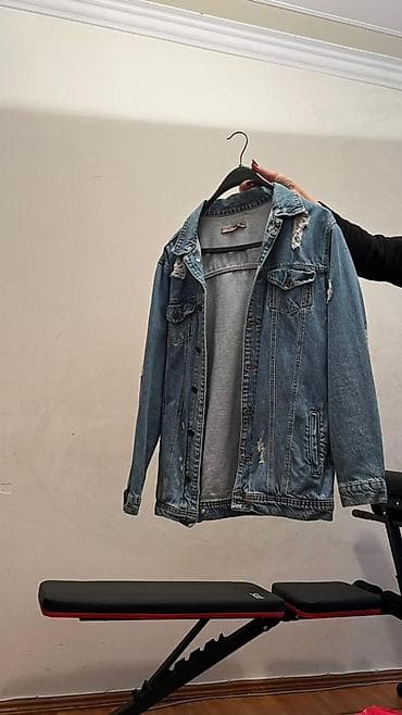 Unisex cins gödəkcə - Klassik açıq mavi denim parça - Ön tərəfdə