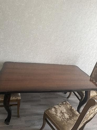 islenmis iran sobasi: Qonaq otağı üçün, İşlənmiş, Açılan, Dördbucaq masa, 4 stul — 2