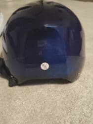 İdman qidaları: Baş ölçüsü:54-58 sm 350-400 gramdır çox möhkəmdir xl/l RAZMERDİR — 2