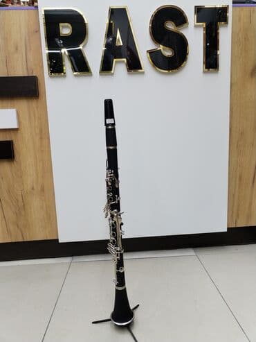 tutək: Klarnet Rast musiqi alətləri mağazalar şəbəkəsi 3 ünvanda yerləşir; 1) — 1
