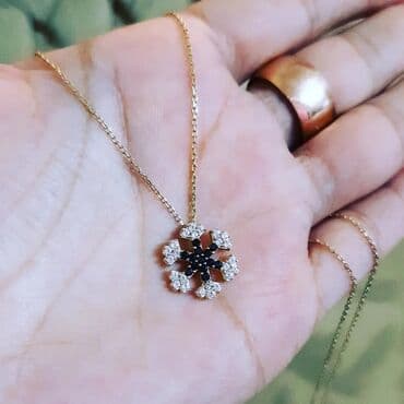 tək qaş: Boyunbağı, Sarı qızıl, 585 Əyar, 248 g — 2