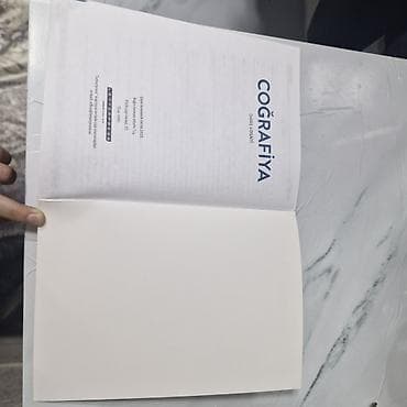 e derslik 9: Məhsul: “Coğrafiya – Dərs Vəsaiti” (2025) Nəşriyyat: Güvən Nəşrləri — 3