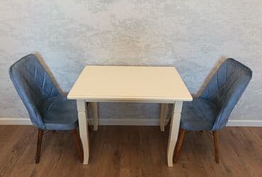 Mətbəx üçün, İşlənmiş, Açılmayan, Kvadrat masa, 2 stul