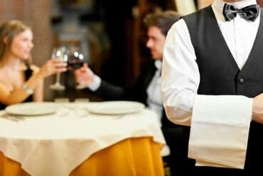 İş axtarıram Tələbəyəm Gülərüz, mehriban, işə ciddi yanaşan. Saat 3