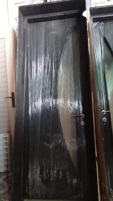 Qoruyucu plyonka və şüşələr: Metall qapılar – müxtəlif modellər - Material: möhkəm metal — 3