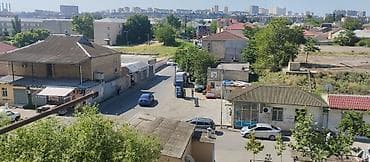 kiraye gence: Binəqədi rayonu, Biləcəri qəsəbəsi, 5057/68 məhəllə. 9 mərtəbəli — 5