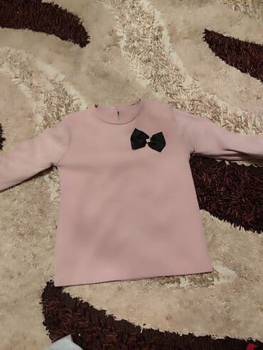 Праздничные костюмы: Hər biri çox goturulse 5 manatdir — 1