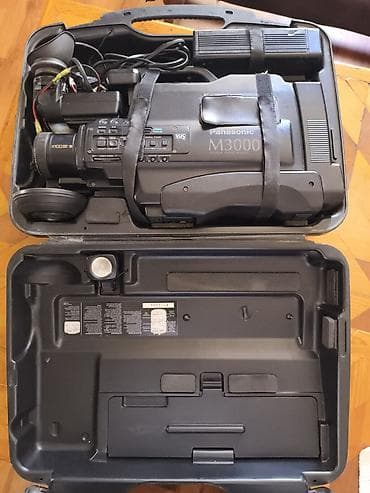 adapt: Panasonic M3000 VHS çiyin kamerası – orijinal daşıma çamadanında — 1