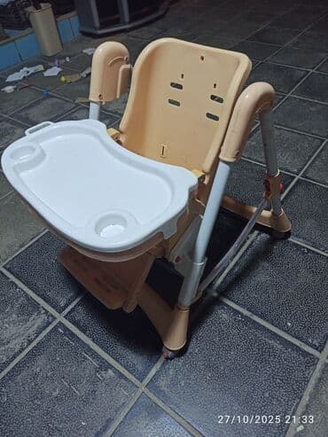 uşaq ucun yemek stolu: Uşaq üçün yemək stulu - Rəng: bej/şaftalı gövdə, ağ masa - Material — 2