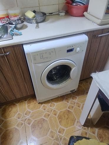 teka: Paltaryuyan maşın Indesit, 5 kq, İşlənmiş, Yarımavtomat, Qurutma var — 1