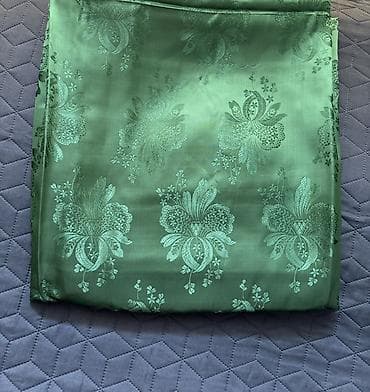 sebeke dekor: Məhsul: Yaşıl atlas parça (naxışlı brokar effektli) - Rəng — 1