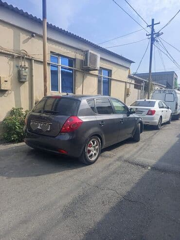 maşın satışı ucuz: Kia Ceed: 1.4 l | 2009 il Hetçbek — 7