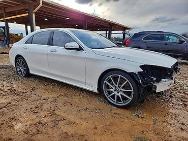 mercedes 200: Məhsul: Mercedes‑Benz S‑Class sedan (ağ rəng) Təsvir: - Geniş və — 3