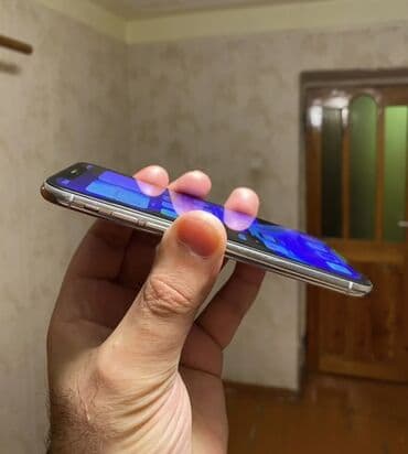 telefon kabrolari: IPhone X, Gümüşü, Face ID — 4