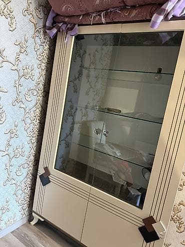 miz stol: Jurnal masası — 1