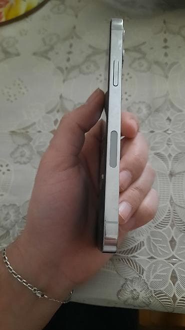 honor x6 qiyməti: IPhone 12 Pro, 128 GB, Gümüşü, Face ID — 4