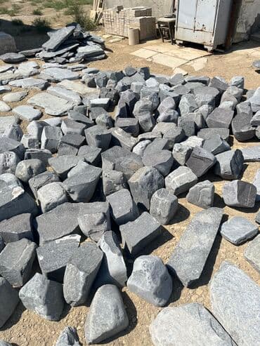 Dekorativ daşlar. Addım daşları. Divar üçün daşlar