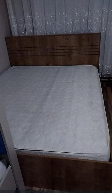 *ZB* *TAXT* Qiymət *180 AZN* Embawooddan alınıb 4_5 aydı .Baza yoxdur