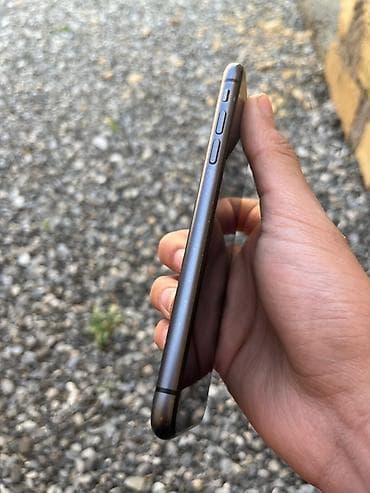 philips xenium x700: IPhone 11, 64 GB, Qara, Face ID — 2