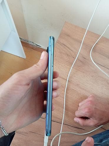 zimmer tv pult yukle: Məhsul: Smartfon (USB-C girişli, 3.5 mm qulaqcıq çıxışlı) Təsvir: - — 4
