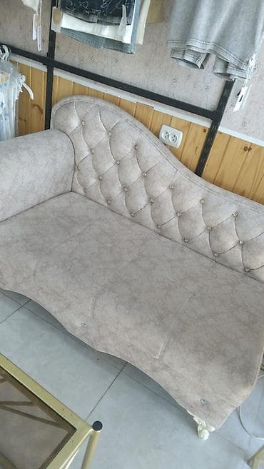 bal şəkli: Şıq salon dəsti - Divan: Klassik çester kapitone işləməli, asimmetrik — 4