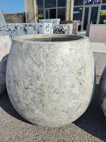 gul dibcekleri: Dekorativ beton güldanlar - Material: armaturla möhkəmləndirilmiş — 3