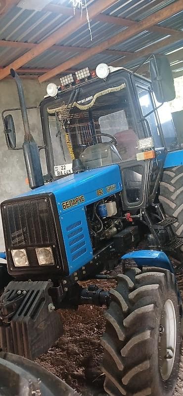 mtz 892: Belarus 892 (Gəncə istehsalı) traktor - Model: Belarus 892 - — 3